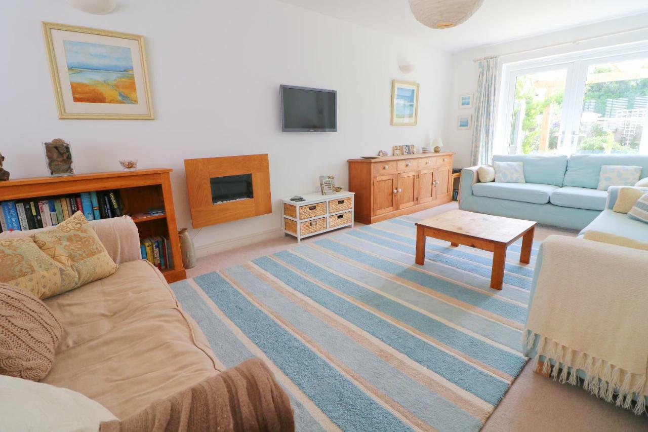 Modern Holiday Home Central St Merryn Bagian luar foto