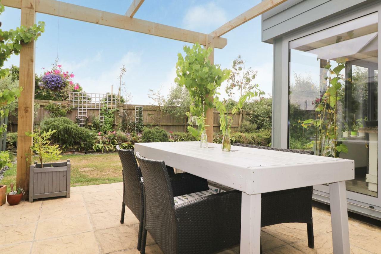 Modern Holiday Home Central St Merryn Bagian luar foto