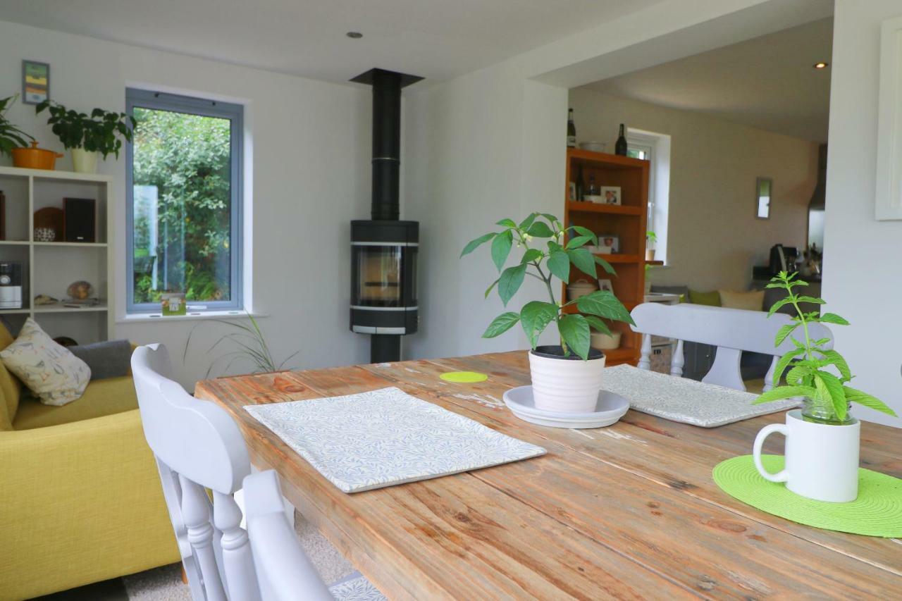 Modern Holiday Home Central St Merryn Bagian luar foto